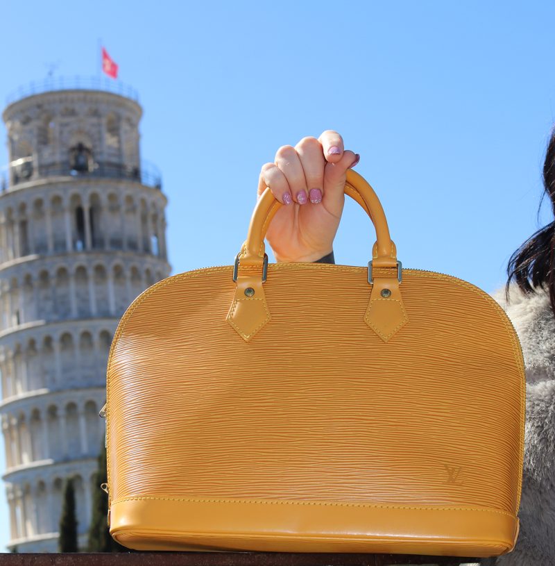 Louis Vuitton Alma Epi Yellow Tassil M52149 1999 Pre-Loved - Image 2
