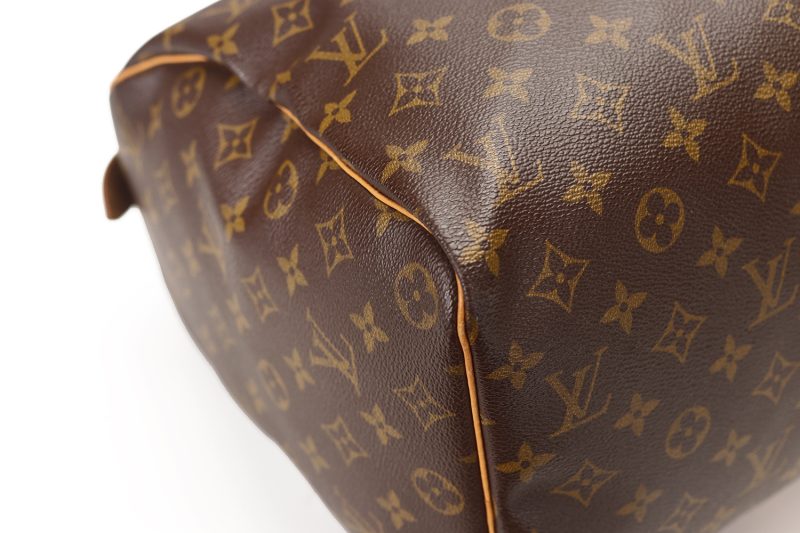 Travel Bag Louis Vuitton Keepall 45 Monogram Canvas M41428, Pre-Loved 1994 - Image 17