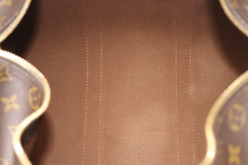 Travel Bag Louis Vuitton Keepall 45 Monogram Canvas M41428, Pre-Loved 1994 - Image 21