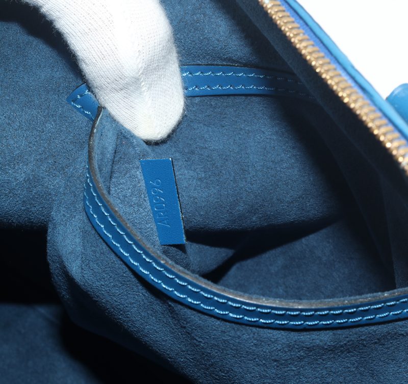 Louis Vuitton Alma Epi Blu Toledo M52145 1996 Pre-Loved - immagine 23