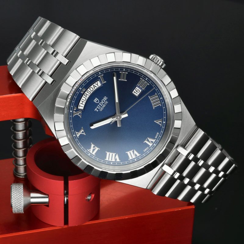 2024 Unworn Tudor Royal 28600 Automatic 41mm Full Set - Image 2