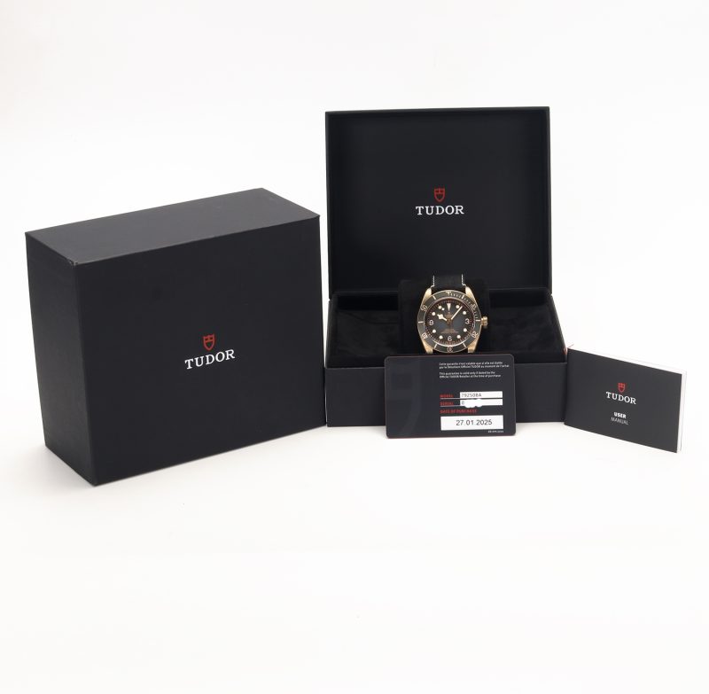 2025 Tudor Black Bay Bronze 79250BA 43mm Nuovo Full Set - immagine 15