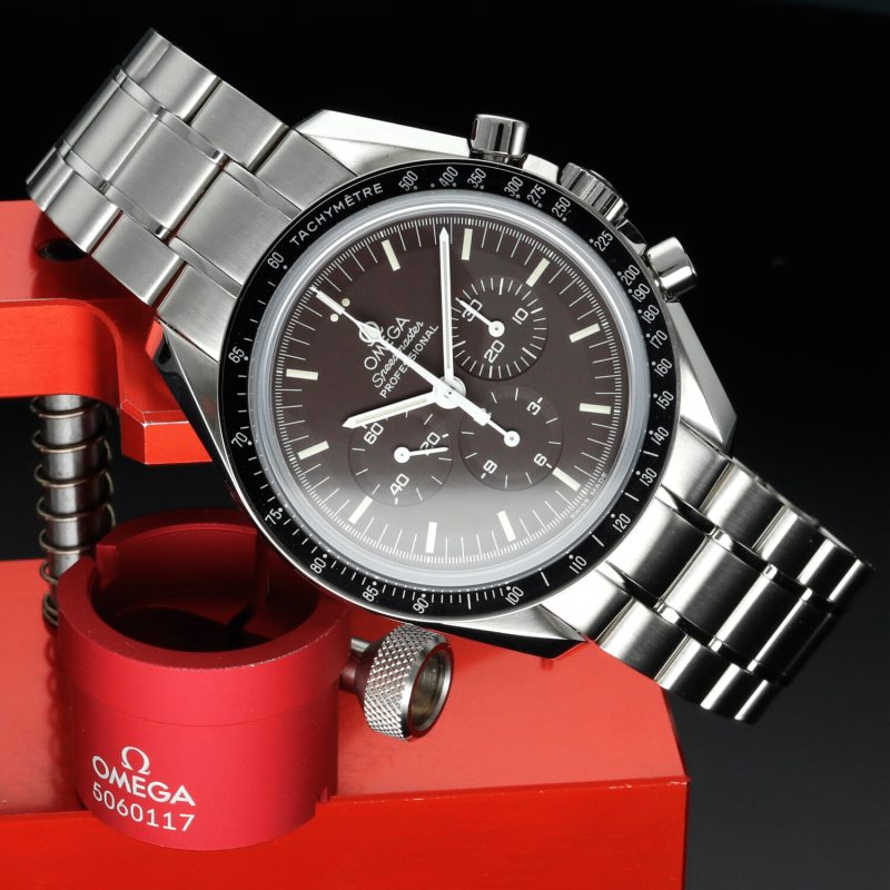 c. 2012 Omega Speedmaster Moonwatch Nuovo Mai Indossato Quadrante Chocolate 311.30.42.30.13.001 – Full Set - immagine 5