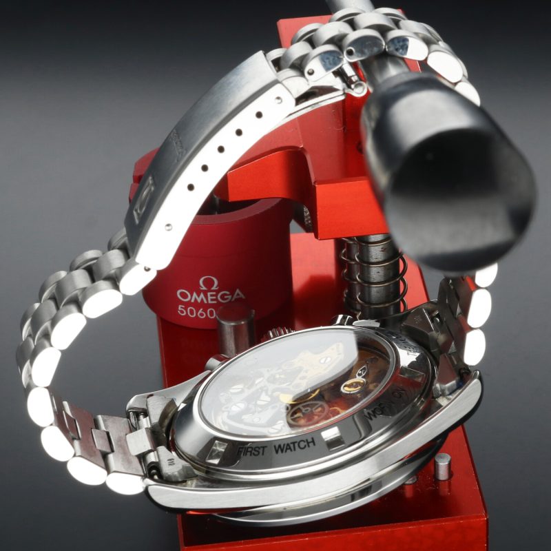 1992 New Old Stock Condition Omega Speedmaster Moonwatch 3592.50.00 Caliber 863 - Image 9