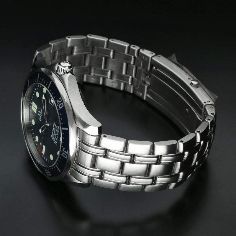 2002 Omega Seamaster Professional 300M “Bond” Ref. 2531.80.00 – NOS Condition – Unworn – Full Set - Image 13