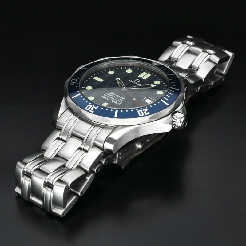 2002 Omega Seamaster Professional 300M “Bond” Ref. 2531.80.00 – NOS Condition – Unworn – Full Set - Image 12