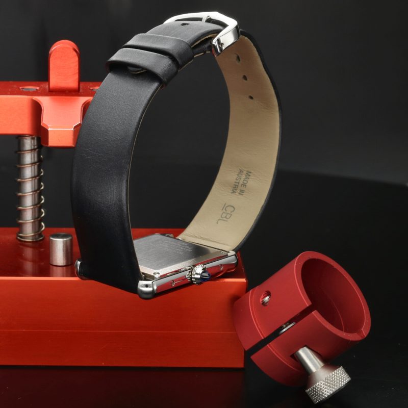 Cartier Tank Must Large WSTA0041 – Orologio 2023 con Cinturino in Raso, Full Set e Garanzia Cartier fino al 2031 - immagine 9