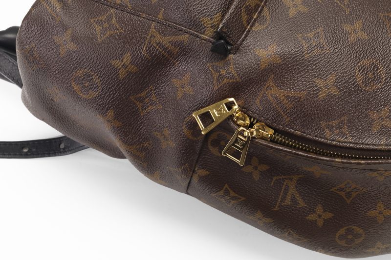 Zaino Louis Vuitton Palm Springs MM ref. M44874 Pre-Loved Verified by Entrupy - immagine 11