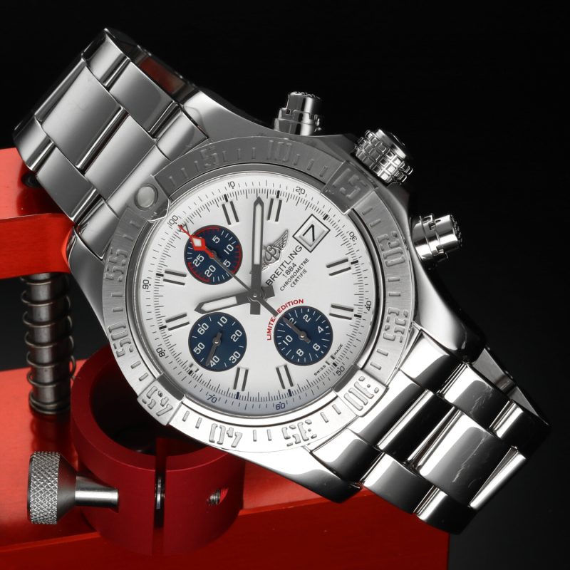 Breitling Avenger II Panda Blu 2014 Japan Limited 43mm A133813K/A760 – Mai lucidato, Full Set - immagine 2