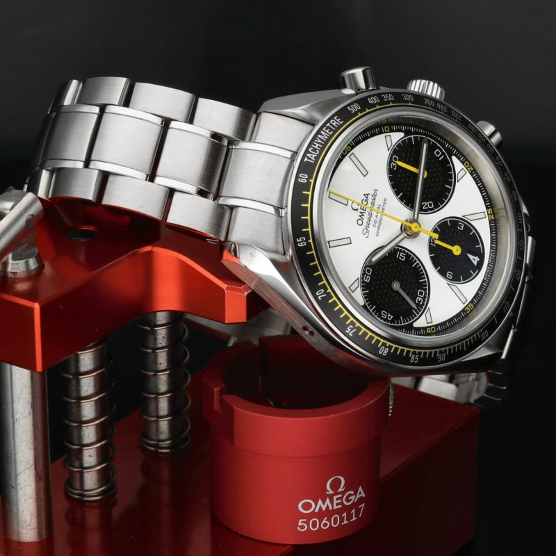 2024 Omega Speedmaster Racing “Panda” 40mm Ref. 326.30.40.50.04.001 – Automatico, Full Set, Garanzia Ufficiale Omega fino al 2029 - immagine 5