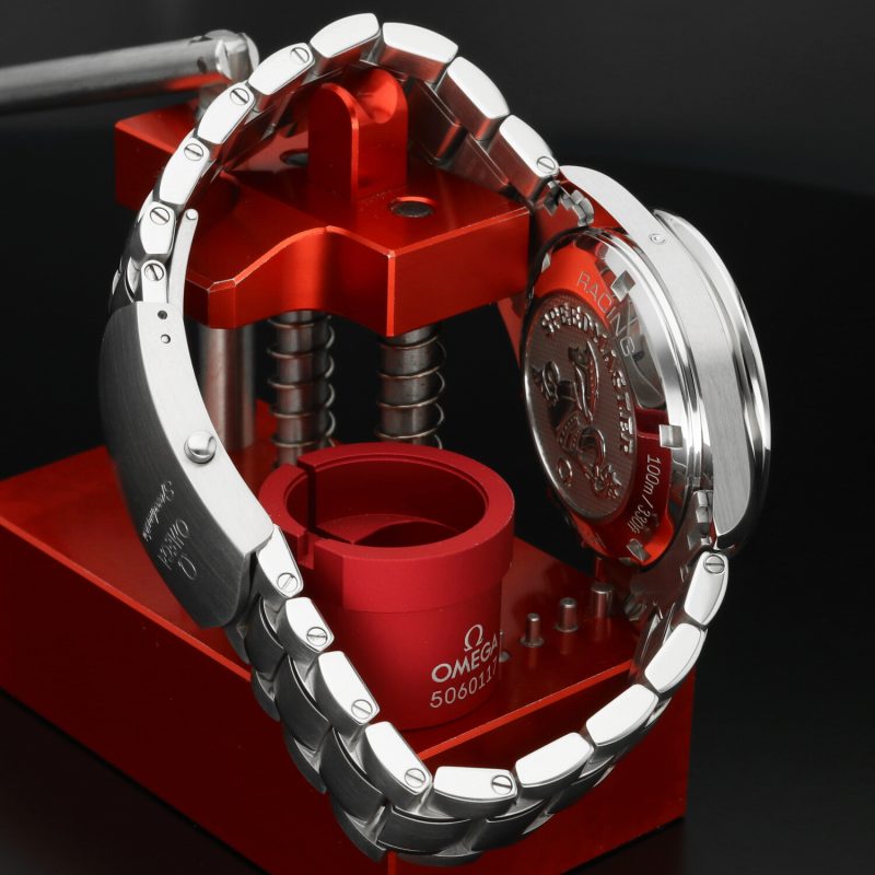 2024 Omega Speedmaster Racing “Panda” 40mm Ref. 326.30.40.50.04.001 – Automatico, Full Set, Garanzia Ufficiale Omega fino al 2029 - immagine 6