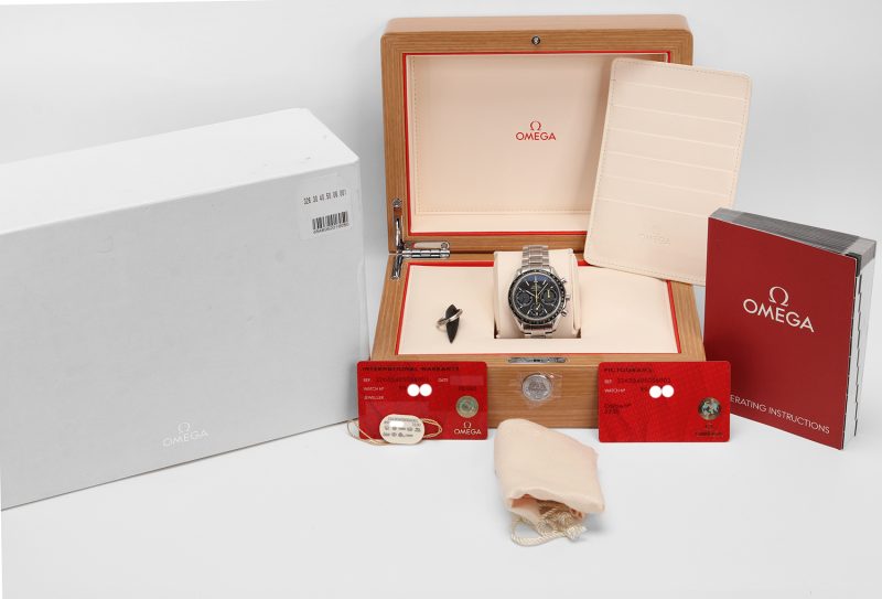 c. 2018 Omega Speedmaster Racing Ref. 326.30.40.50.06.001 – 40mm Anthracite Dial, Full Set, Never Polished - Image 16