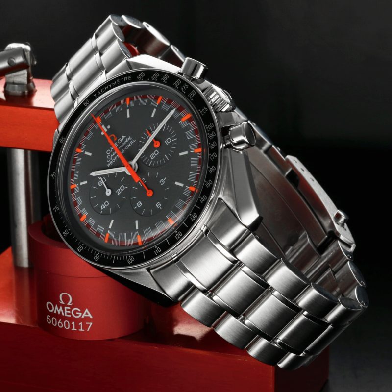 2004 Omega Speedmaster Professional Racing Dial Ref. 3570.40.00 – Edizione Limitata Giappone, Scatola e Garanzia + Revisione Omega - immagine 3