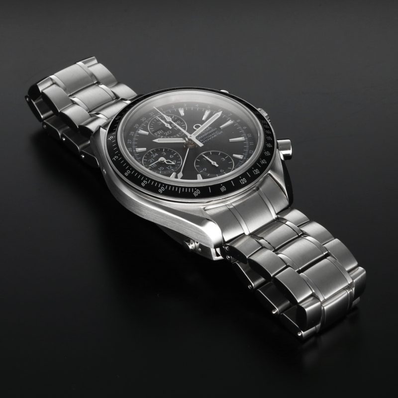 2010 NOS, Mai Indossato, Omega Speedmaster Day Date ref. 3220.50.00 Triple Date Automatico Full Set - immagine 11
