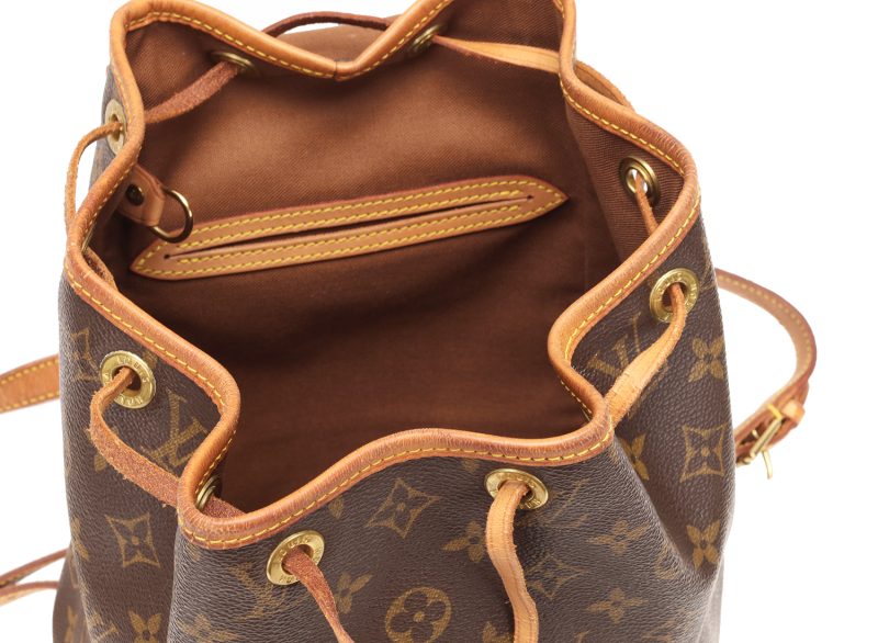 Louis Vuitton Montsouris MM M51136, Zaino Monogram Vintage 2001 con Certificato Entrupy - immagine 6