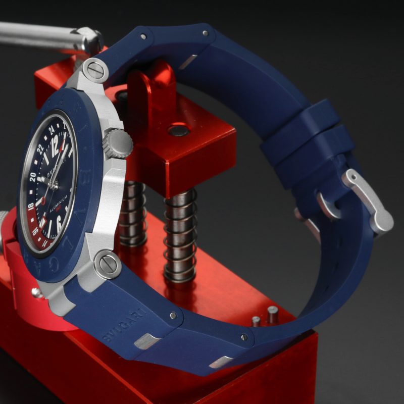 Bulgari Aluminium GMT Ref. 103554 – Orologio Automatico, Quadrante Blu, Full Set 2022, Condizioni Mai Indossato - immagine 4