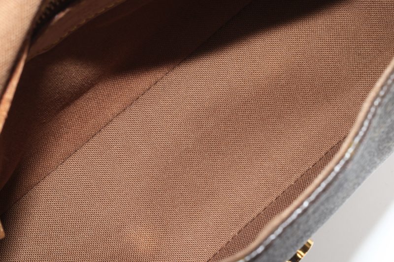 Louis Vuitton Mini Looping M51147 – Borsa a Spalla Monogram Canvas Originale Pre-Loved - immagine 12