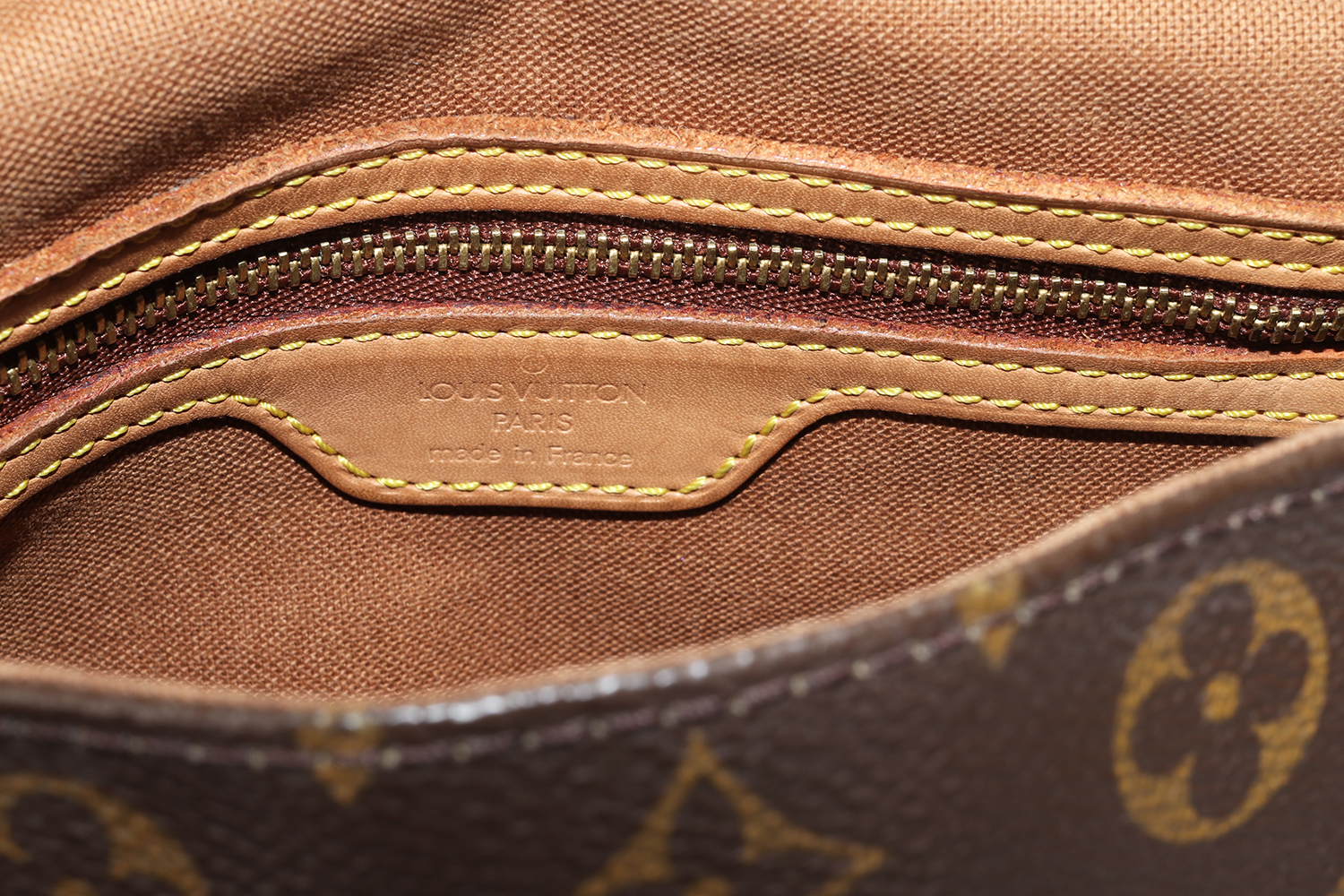 Louis Vuitton Mini Looping M51147 – Borsa a Spalla Monogram Canvas Originale Pre-Loved - immagine 13