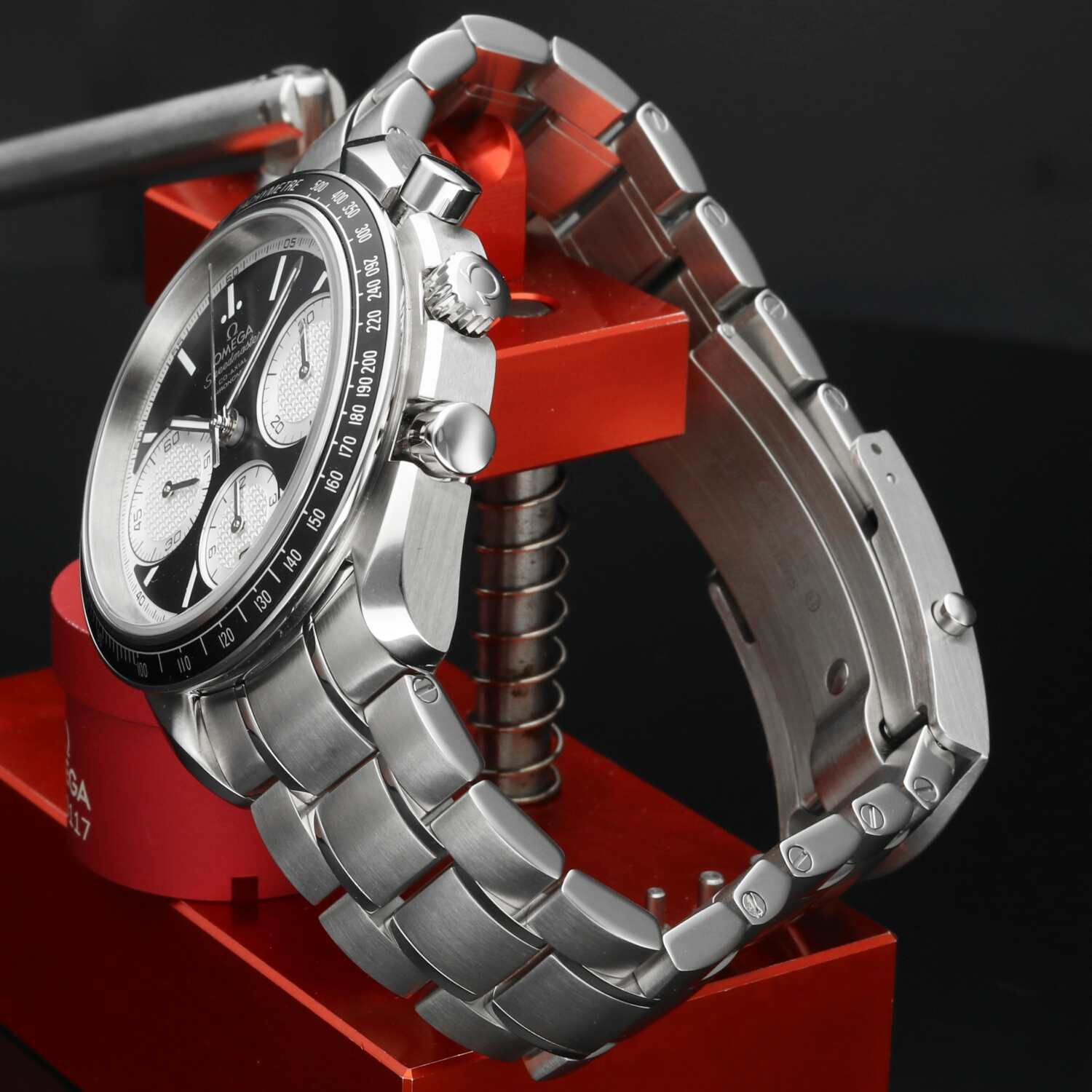 Omega Speedmaster Racing “Reverse Panda” 40mm – Ref. 326.30.40.50.01.002 – 2020 – Box & Papers - Image 5