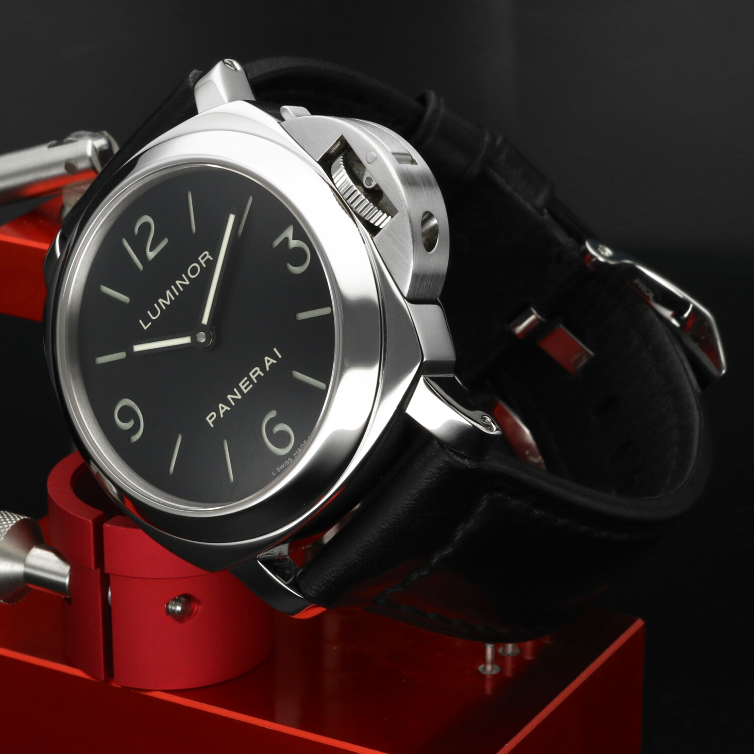 Panerai Luminor Base PAM00112 – 44mm – Manual Wind – 2011 – Full Set – Sandwich Dial - Image 3