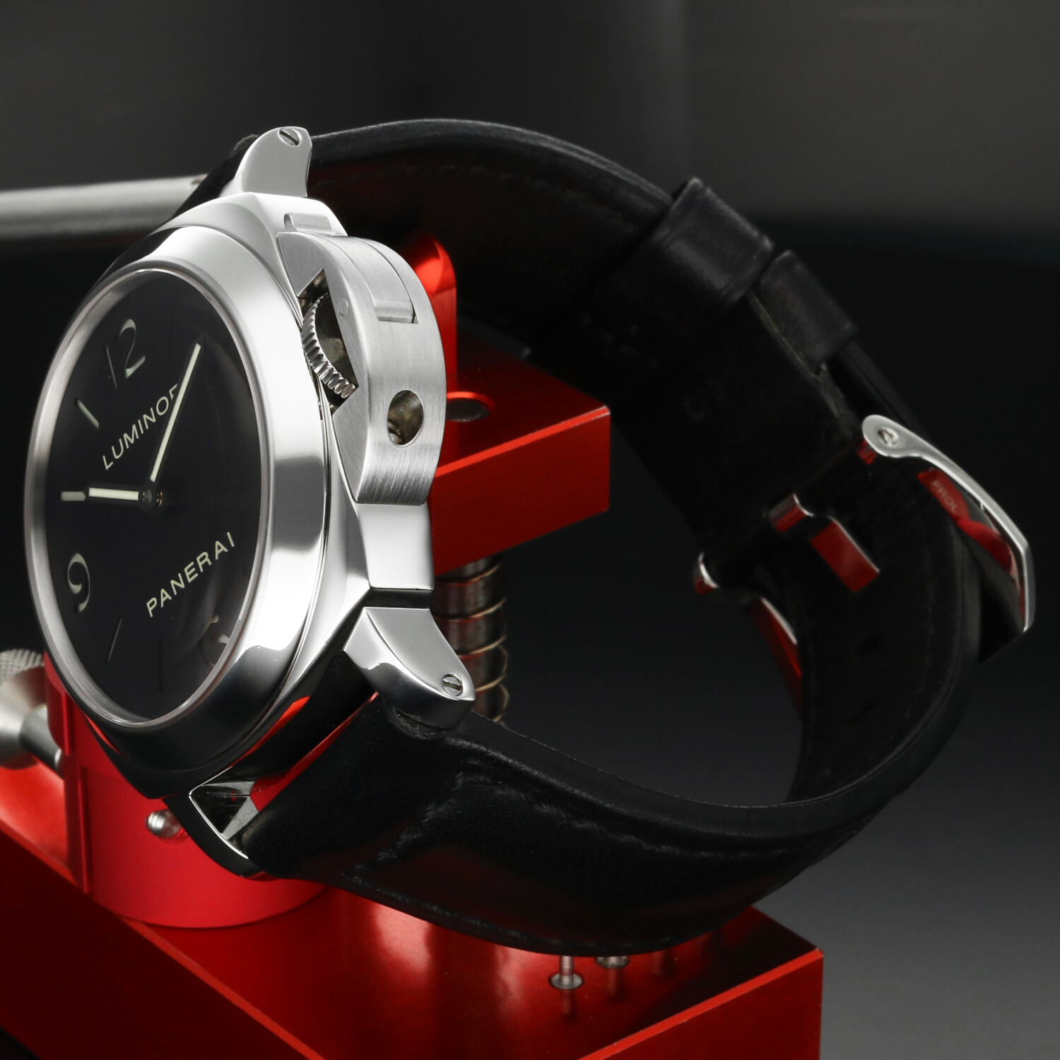 Panerai Luminor Base PAM00112 – 44mm – Manual Wind – 2011 – Full Set – Sandwich Dial - Image 4