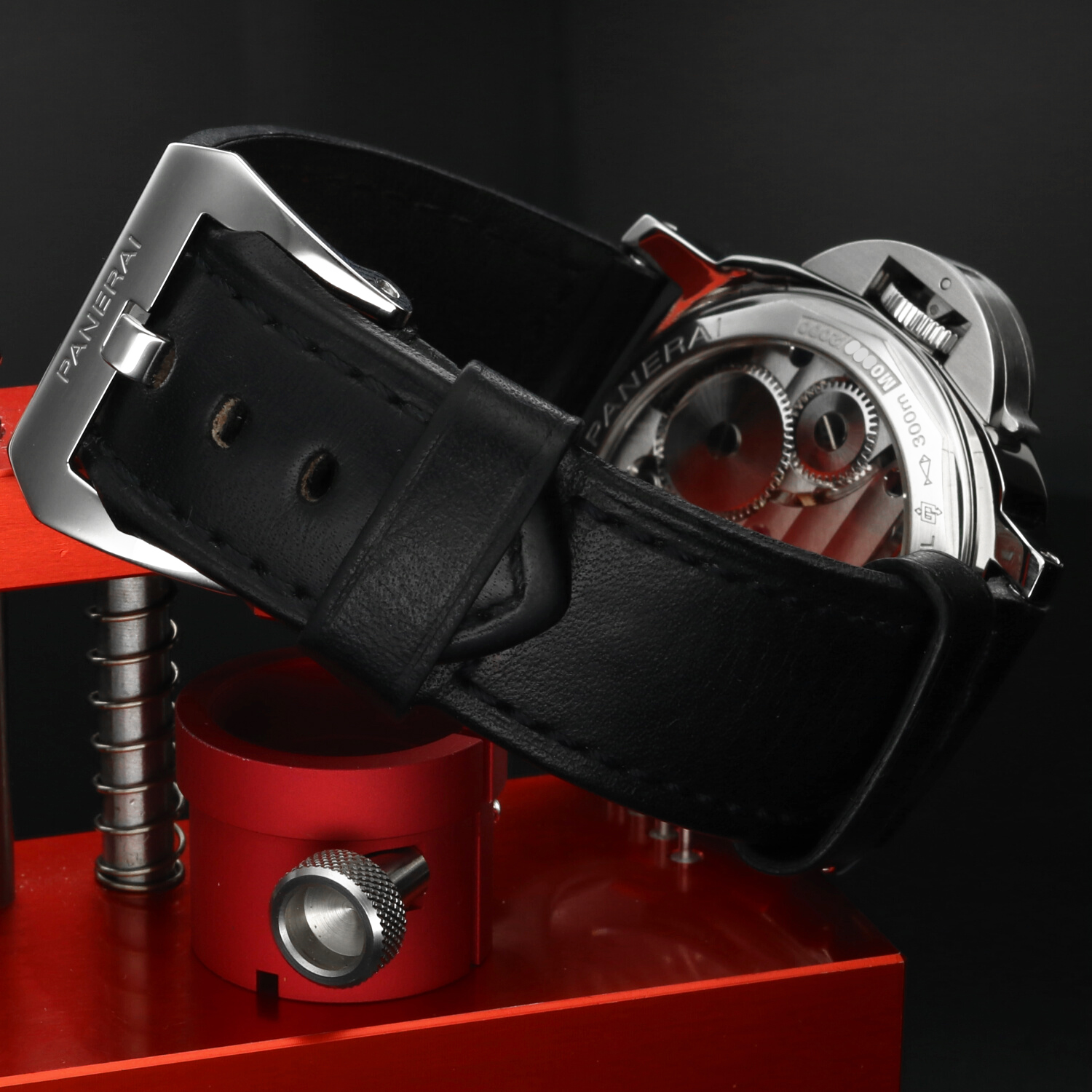 Panerai Luminor Base PAM00112 – 44mm – Manual Wind – 2011 – Full Set – Sandwich Dial - Image 7