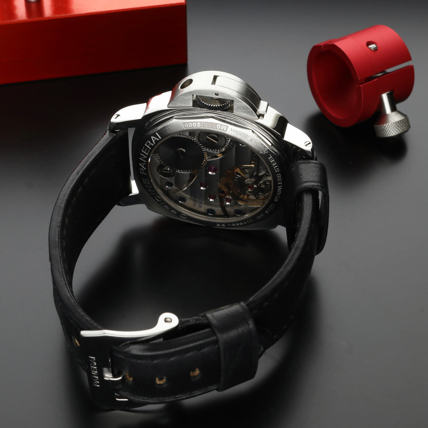 Panerai Luminor Base PAM00112 – 44mm – Manual Wind – 2011 – Full Set – Sandwich Dial - Image 10