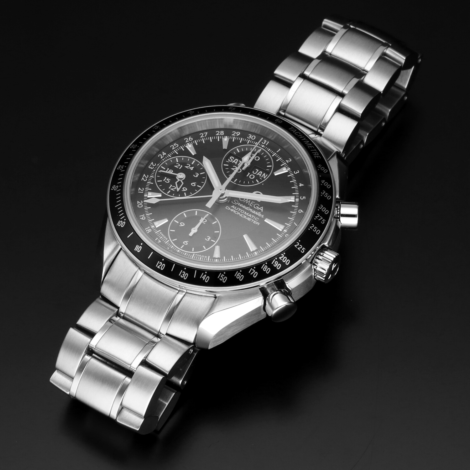 Mai Indossato Omega Speedmaster Day Date Triple Date 3220.50 – NOS - Full Set - 2017 -Scatola & Garanzia Originale - immagine 11