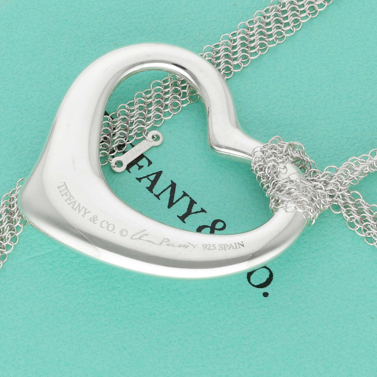 Tiffany & Co. Open Heart Modello Grande in Argento con Catena Mesh – Design Elsa Peretti - immagine 8
