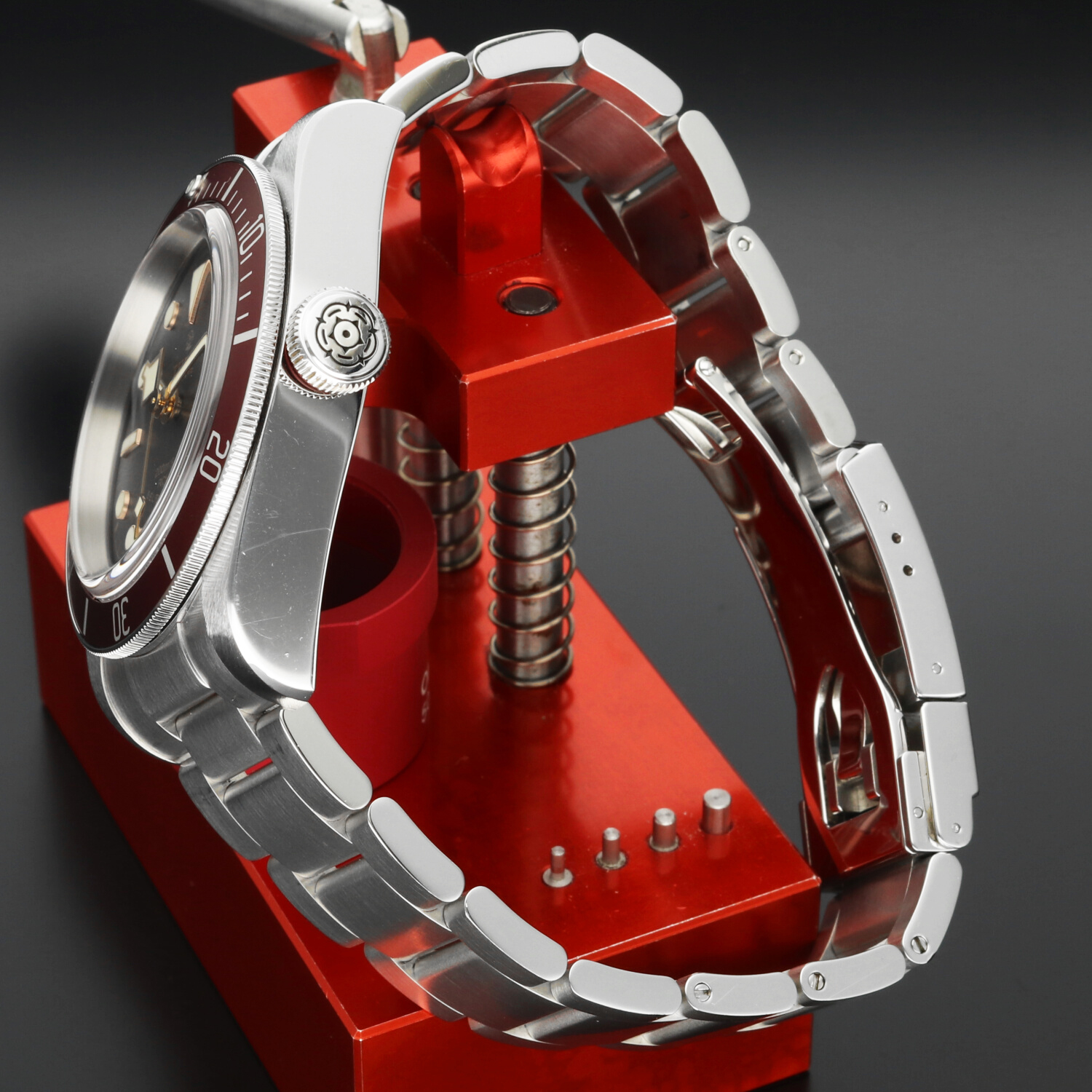 Tudor Heritage Black Bay 79220R – Mai Lucidato – 41mm – Automatico ETA 2824-2 – Full Set – 2013 - immagine 4