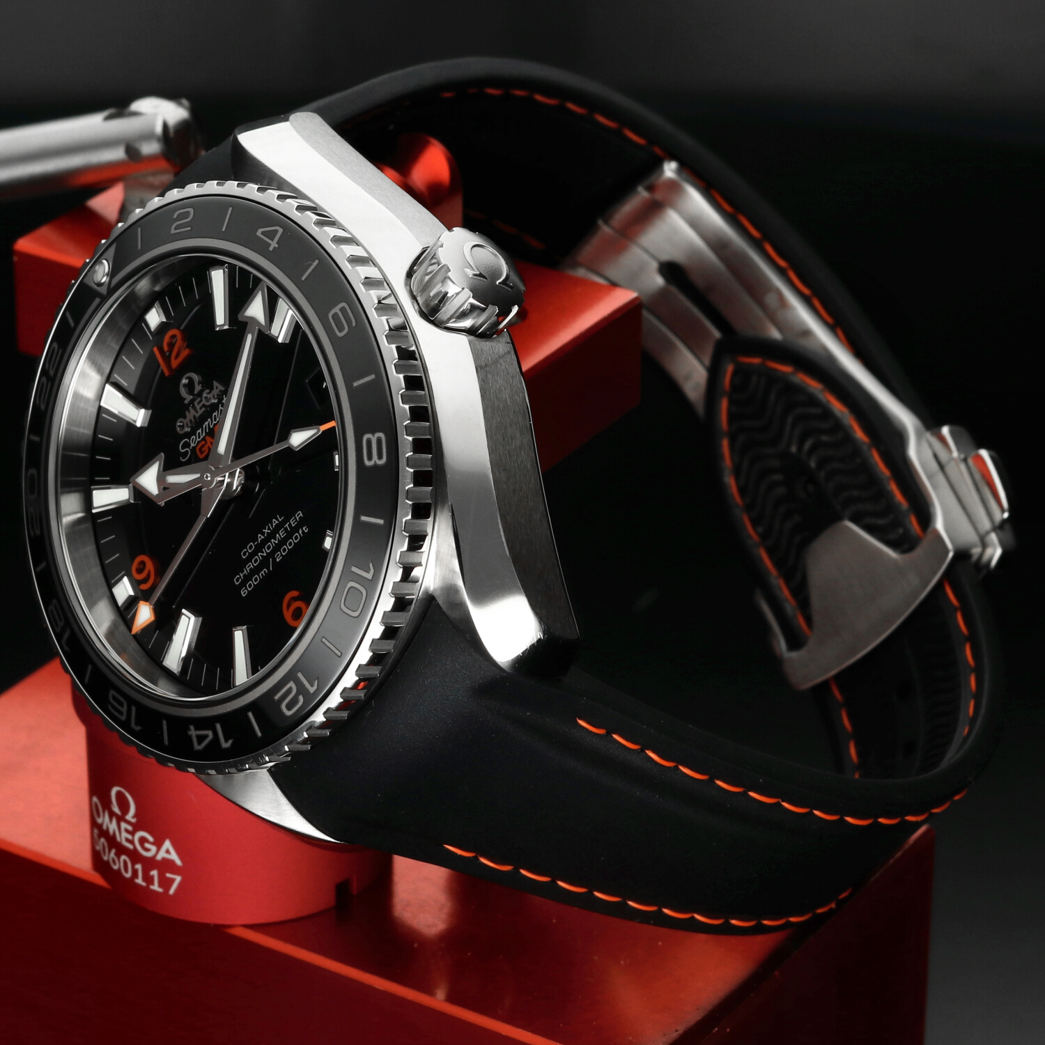 Omega Seamaster Planet Ocean 600M GMT 43,5mm Ref. 232.32.44.22.01.002 - Full Set - 2021 - Mai Lucidato - Garanzia Omega - immagine 3