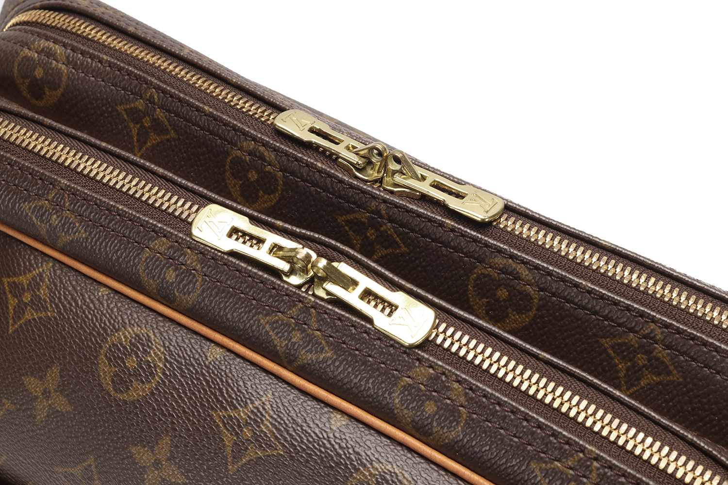 Louis Vuitton Monogram Reporter GM M45252 Pre-Loved – Messenger Iconica in Tela Monogram - immagine 13