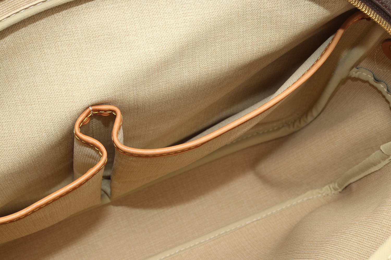 Louis Vuitton Monogram Reporter GM M45252 Pre-Loved – Messenger Iconica in Tela Monogram - immagine 16